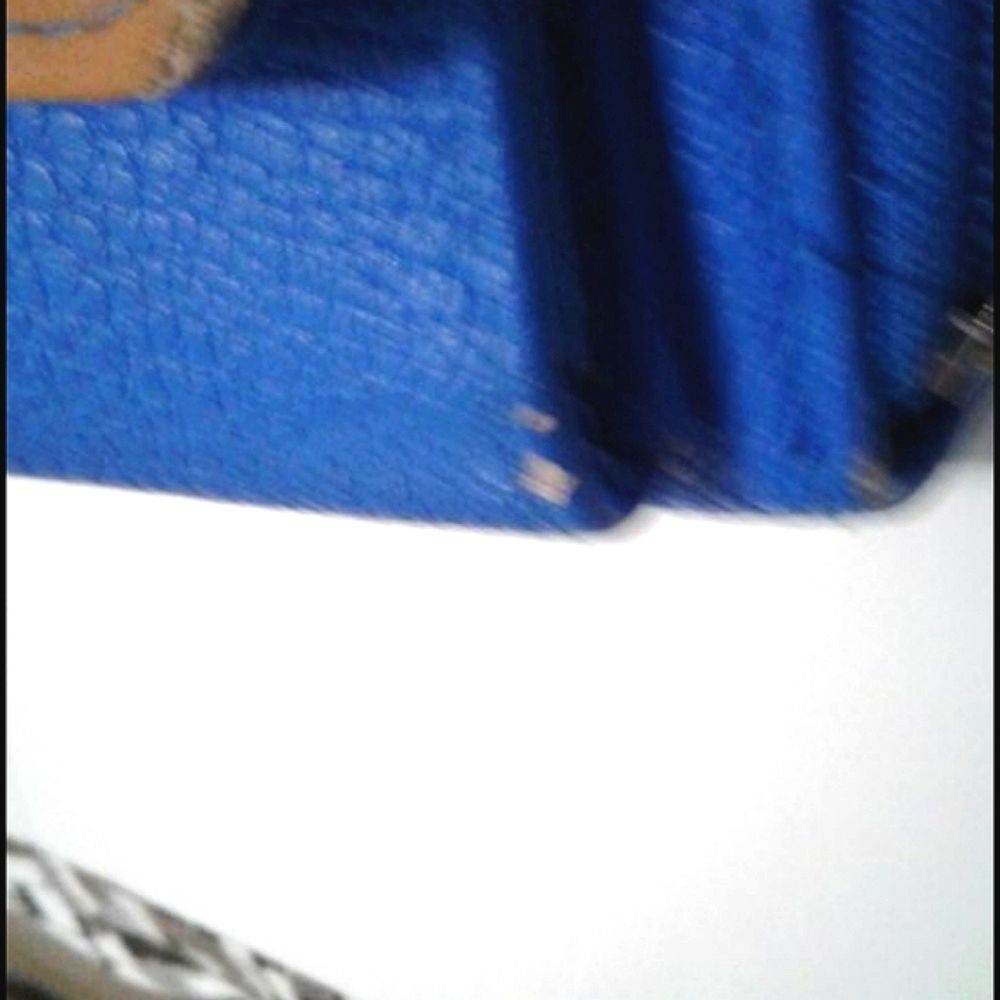 Nautica Blue & Tan Leather Multipocket Wristlet - Picture 7 of 7